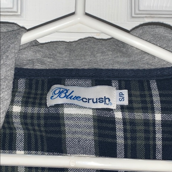 Plaid top! - Picture 2 of 3